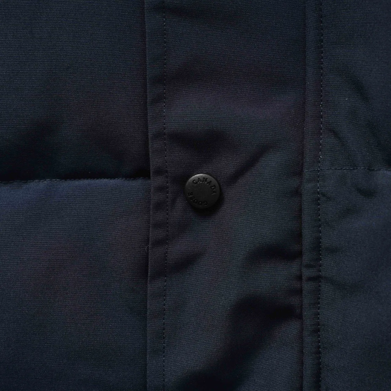 P340 CANADA GOOSE丨Canada Goose slanted pocket stand collar down vest Color: dark blue black label Size: XS-XXL